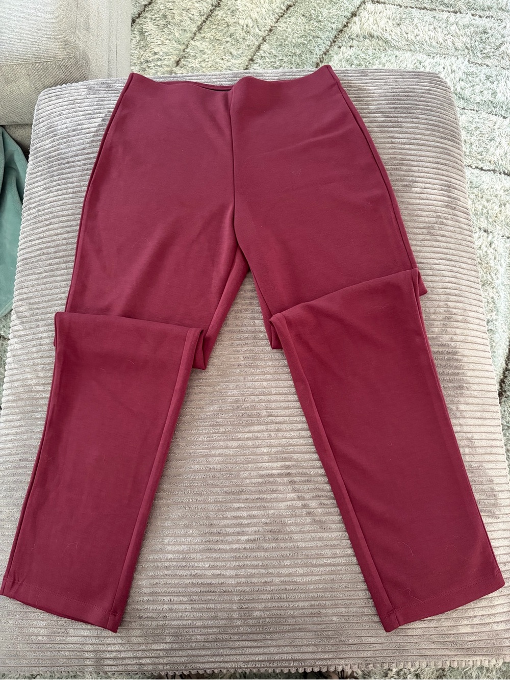 Elie Tahari Straight-Leg Knit Pants in Burgundy